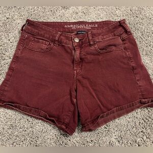 American Eagle Women’s Burgundy Super Stretch Jean Shorts Size 8
